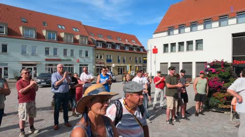 Malchin - Esteban Cortez präsentiert einige seiner Lieder 14-08-2022