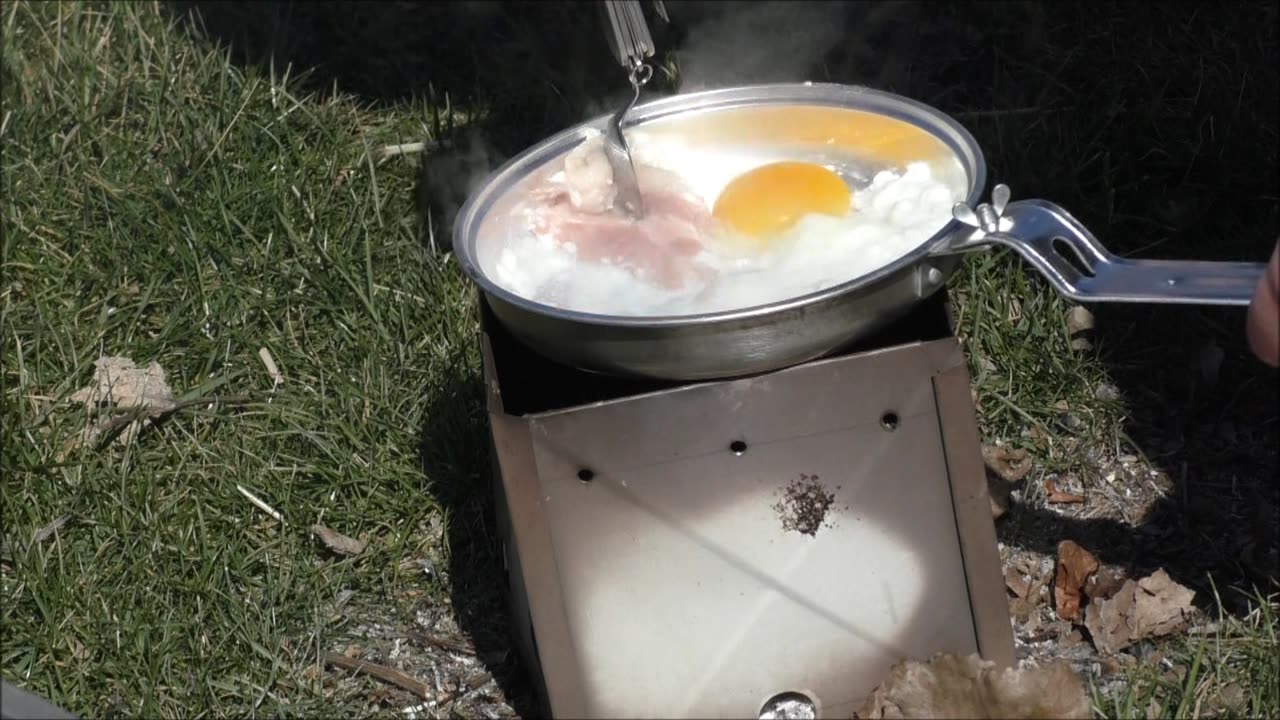 Cooking On The Survival Stove