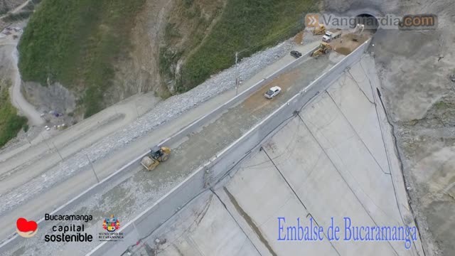 Impresionantes imágenes aéreas del nuevo embalse de Bucaramanga