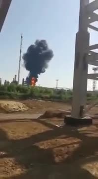 Drone strike hits Russian refinery near Ukraine