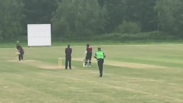 Excellent reflex catch