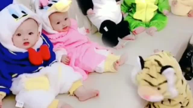 Cute baby👦 video and smail baby