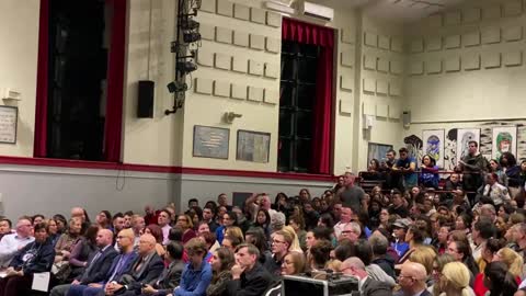 Parents confront de Blasio administration official