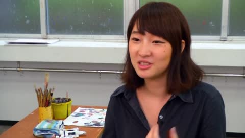 Young artist paints surreal illusions on bodies