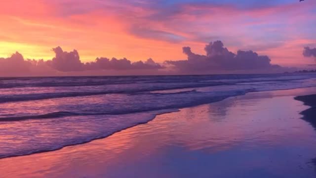 Sunrise at the beach ❤