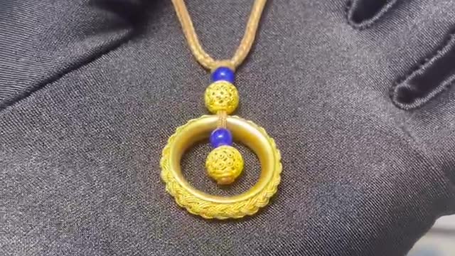 The name of this pendant is milky way