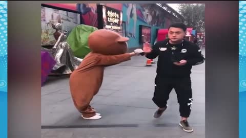 funny video china 2020 مقالب صينيه مضحكه جدا