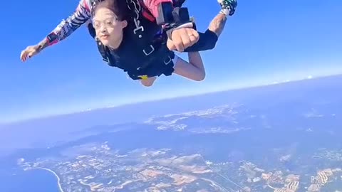 Skydiving😱