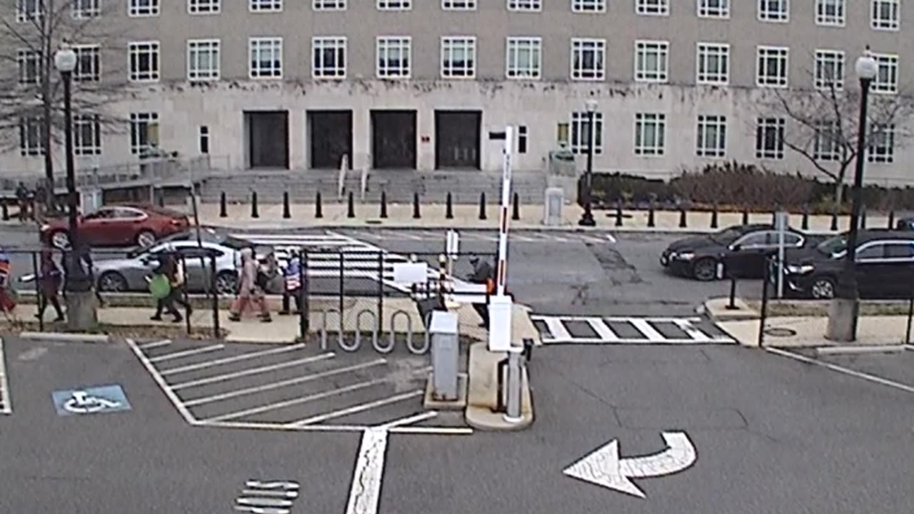 4406LOTS00Lot8-9West_2021-01-06_14h34min36s287ms.mp4