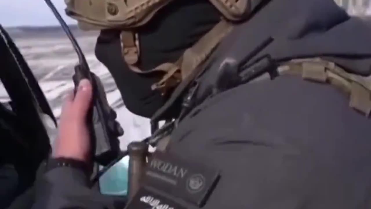 Ukraine Soldiers Wearing ISIS Patches