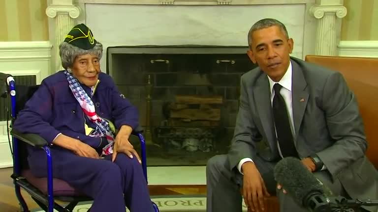 Obama meets with oldest known veteran