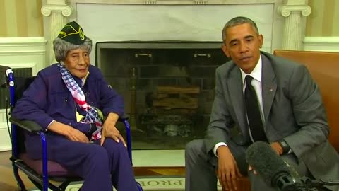 Obama meets with oldest known veteran