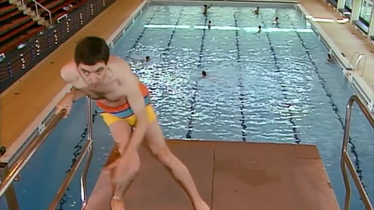 Mr Bean DIVE! Funny Video Clips