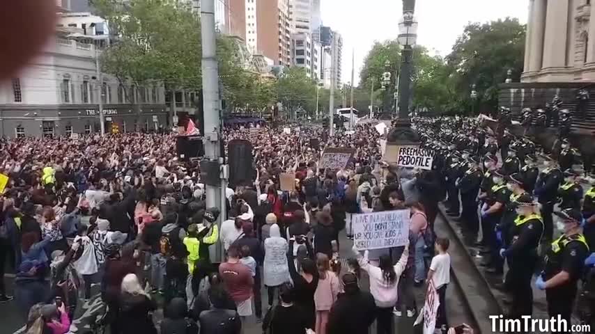 Australia | HUGE Protest In Melbourne Against Tyrant Dan & His Evil Communism