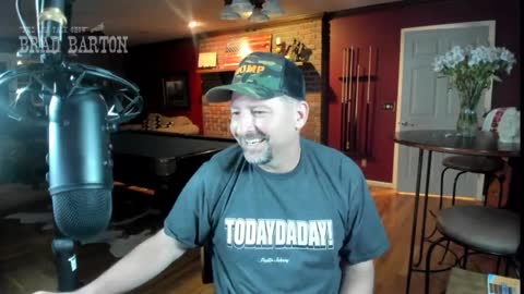 "The Lil' Talk Show" w/Brad Ep. 21- SAT PHONE EVIDENCE/PUTIN CALLS OUT TO BIDEN/DC CLOSED 6/15/21 BREAKING