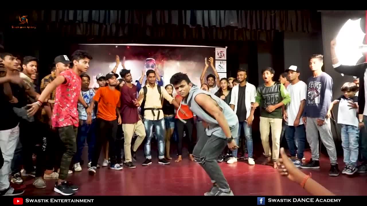 Dance plus 3 Ayush Dey and DID Winner Sanket Gaonkar & B-Boy_Ayan Battle on Kolkata Workshop