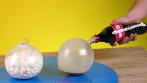 GIANT Balloon with Coca Cola and Mentos!