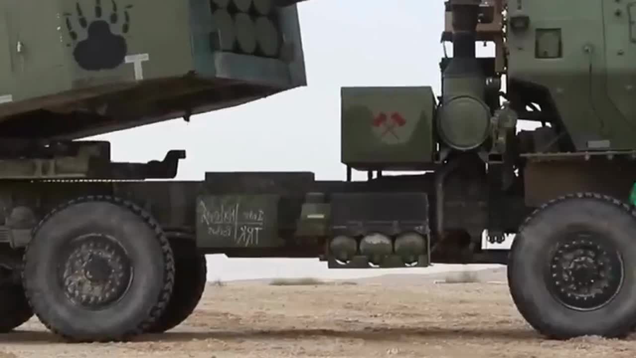 Himars vu khi dang bai quan Nga