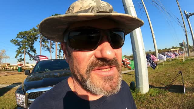 Should we be helping Ukraine?