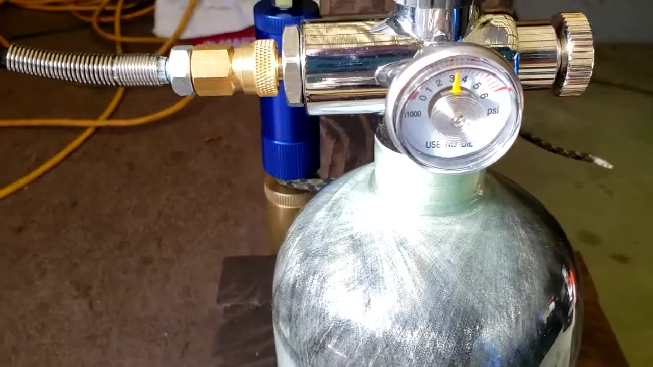 Filling a high pressure carbon bottle for PCP airgunning