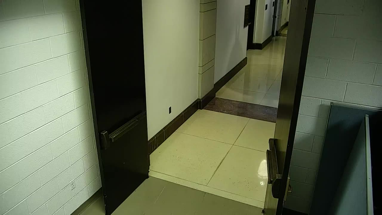 7046CVCLLElevator#3Lobby_2021-01-06_08h40min01s200ms.mp4