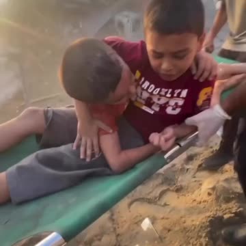 Medical crews rescue injured children following an Israeli air strike in Gaza. 25.10.23