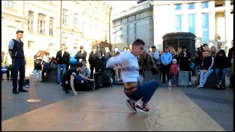 Square street dance elf street dancer.