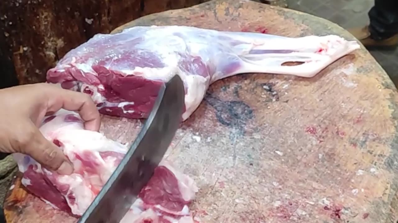 Amazing Pomfret Big Goats Leg Cutting Skills || Goats Meat Cutting Live