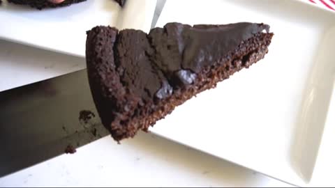 Easy Keto and Vegan Brownie - quick recipe (GLUTEN FREE)