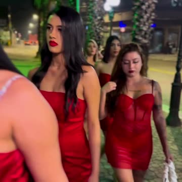 Thailand Bangkok Pattaya Phuket Walking street and honey massage cafe