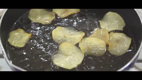 Make Perfect and Tasty Potato Chips Quickly at Home2