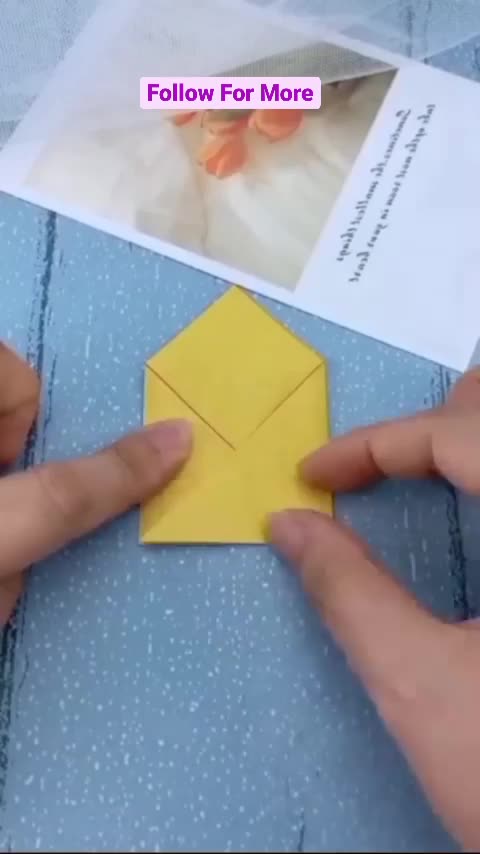 "Unleashing Artistry: Mesmerizing Paper Lips That Embrace Beauty"