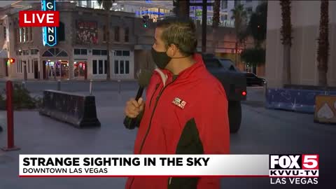 Cameraman captures UFO sighting while filming!