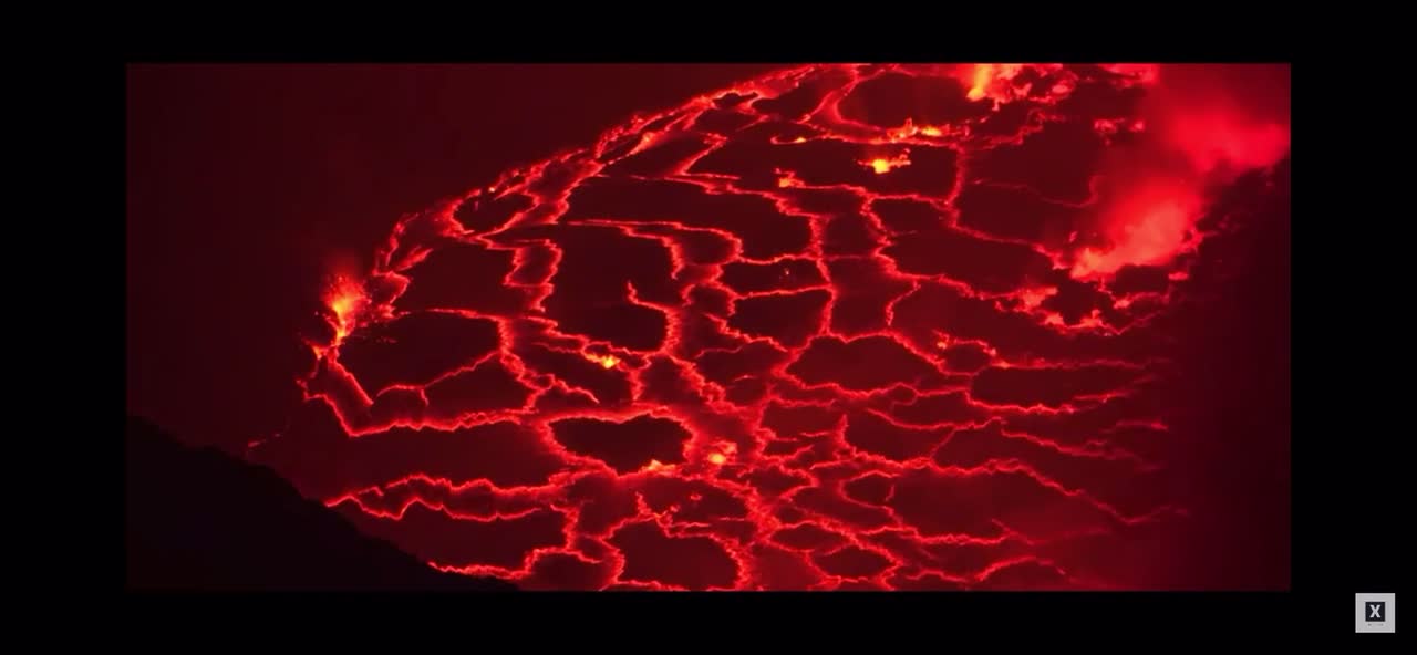 Volcanic eruption in Iceland results in jaw-dropping video