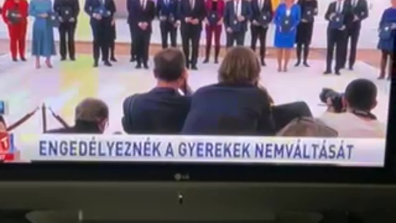 Nemváltás engedélyezése!Németország