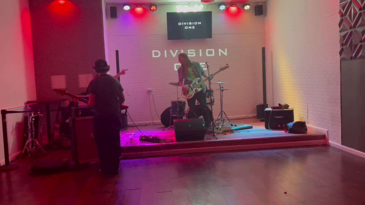 Division One at the Seven Crest - Teaneck, NJ - 5-30-24