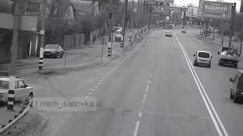 Video of shelling with cluster ammunition yesterday in Kharkiv