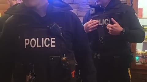 Canadian Truckers' conversation with the police (extended version)