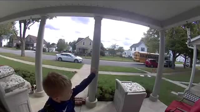 When you're going through your cameraclips and find。this video of your kid.