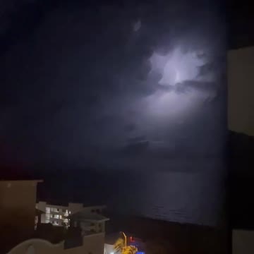 Sky Lightning cloud to cloud