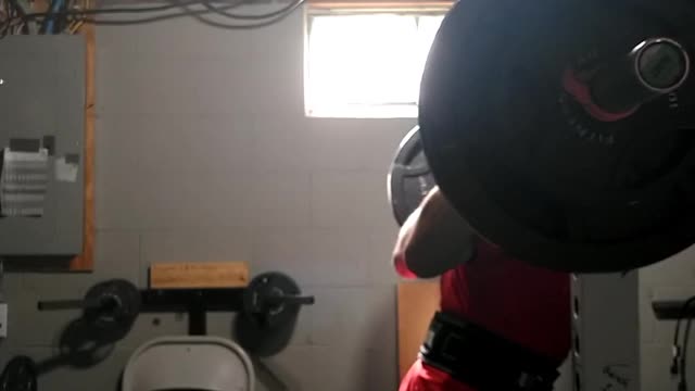 355 x 1 squat warm up