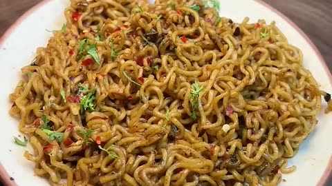 VIRAL MAGGI recipe 🤯 Good or Bad?🤔