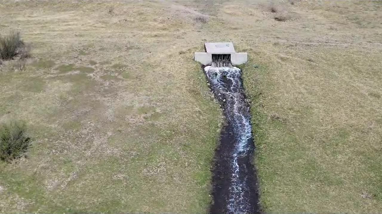 Sewage effluent flowing into the Vall River system