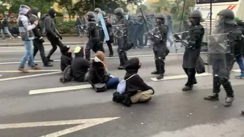 Water cannon deployed onto anti C0r0navirus passport/mandate protesters in Luxembourg today 12/12/21