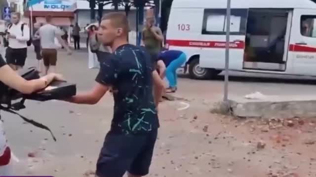 ΒΟΜΒΑΡΔΙΣΜΟΣ ΝΤΟΝΕΤΣΚ (2)