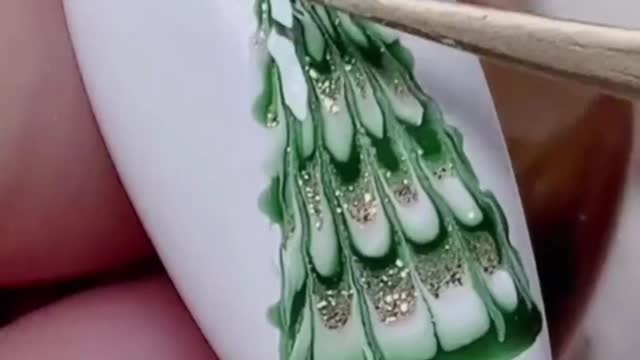 nail art Christmas Tree