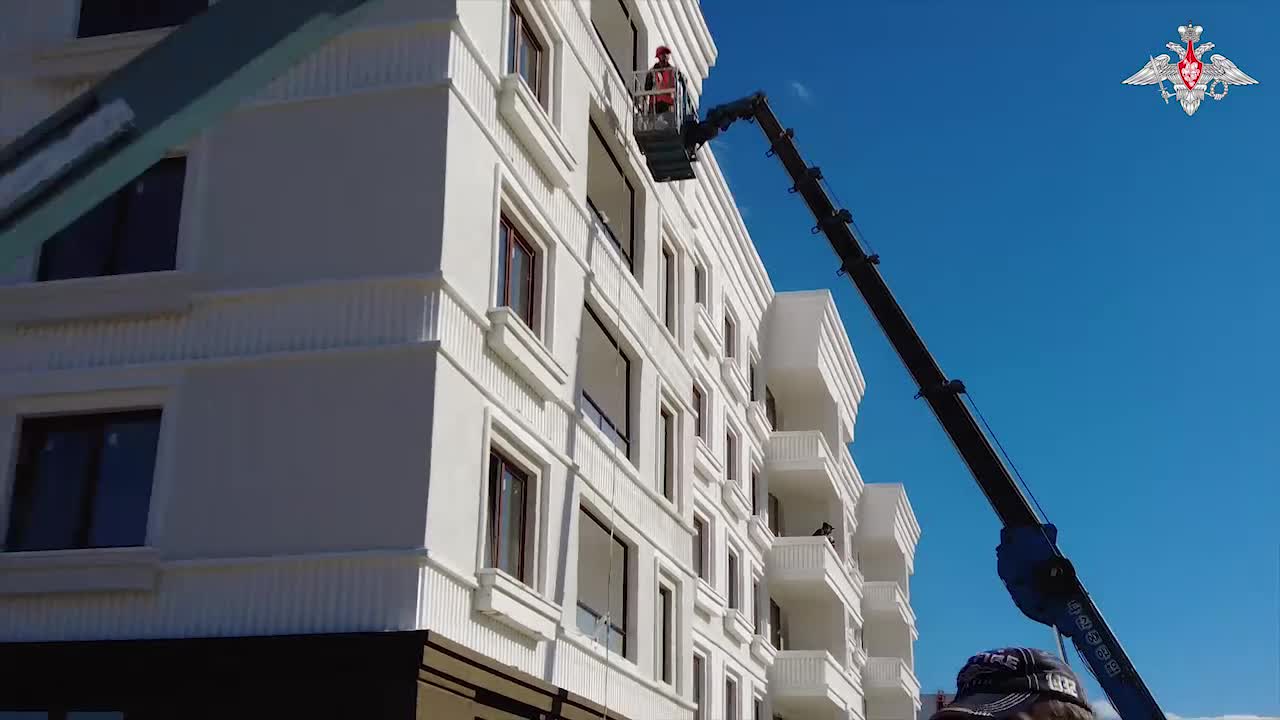 Russia built free apartments for civilians in Mariupol Donbass