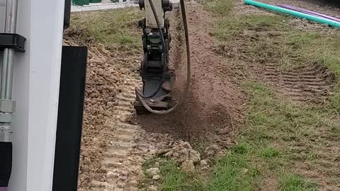 Trackhoe Trenching