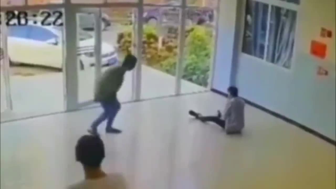 Moments of Instant Karma Caught On Camera ! (1)