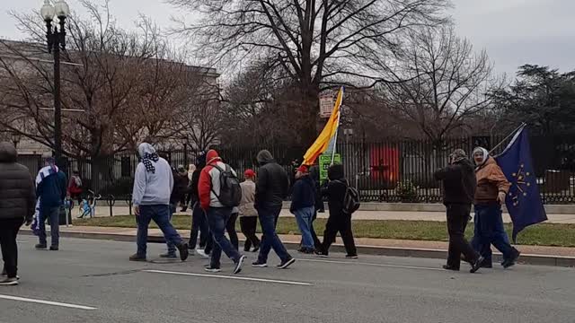 Walk to Capitol